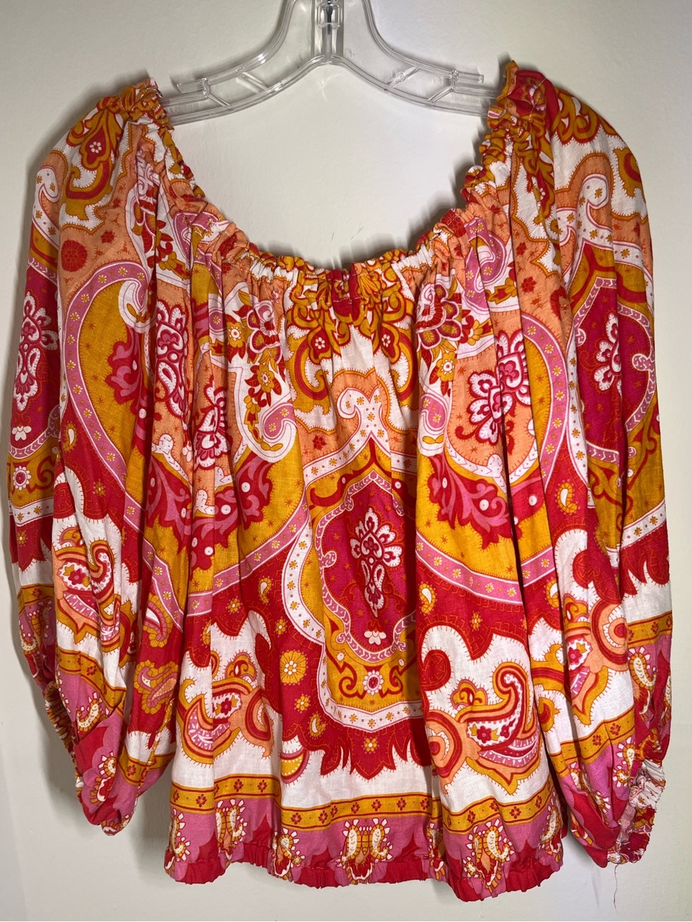 Women's NWT Boho Haute Hippie Pink, Orange & White Paisley Off-Shoulder Blouse - Picture 2 of 7